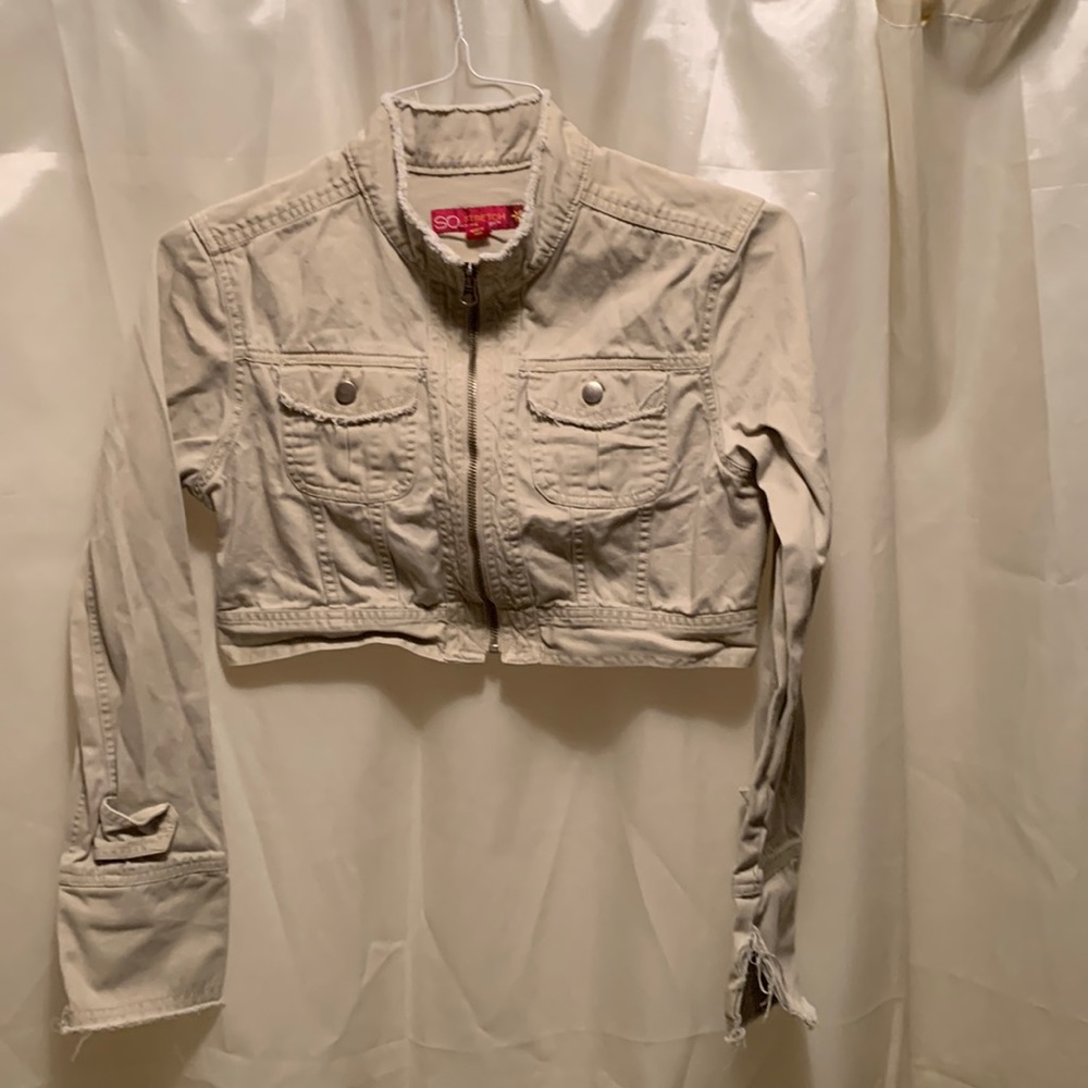 SO Teens size large cropped long sleeve zipper jacket